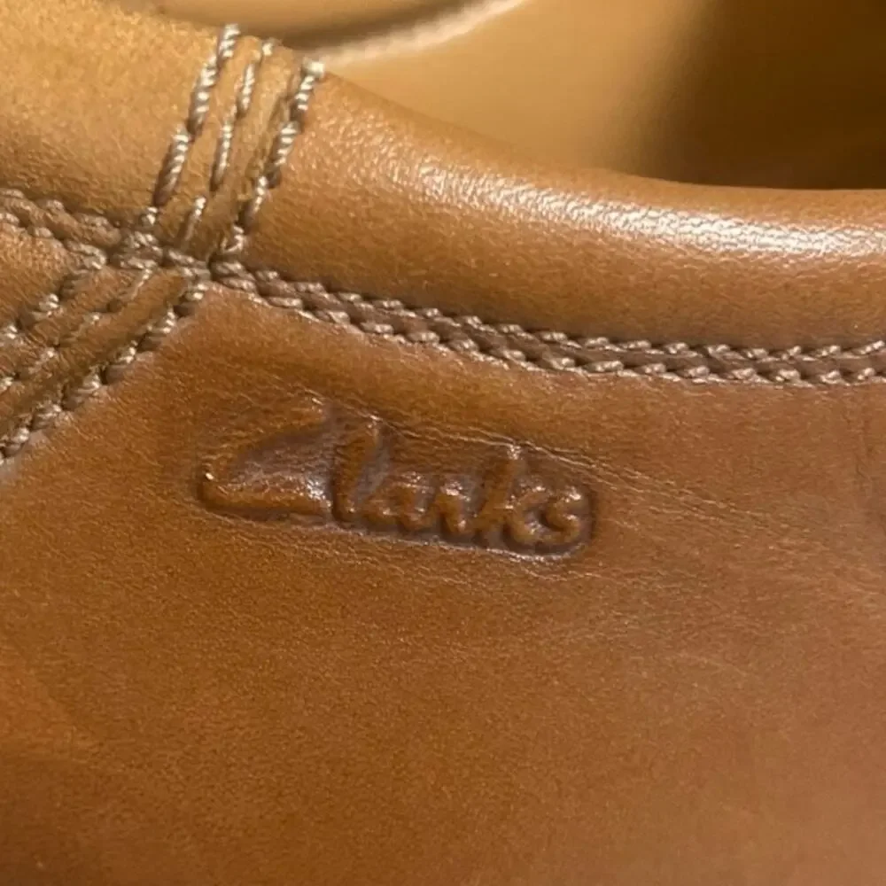 Clarks Men’s Tilden Cap Tan Leather Lace Dress Shoes With Cap Toe Design 11M